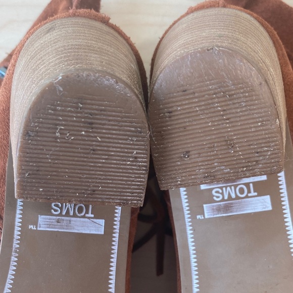 Toms Rust Suede Ankle Booties with Fringe - Picture 8 of 11